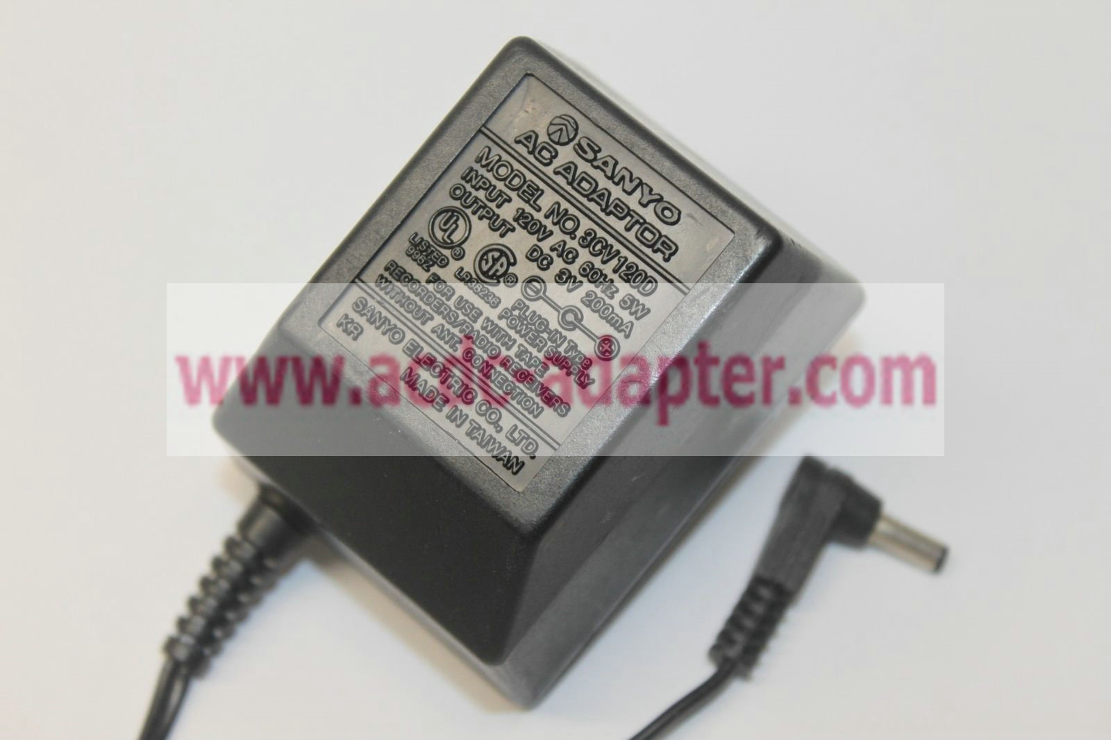 New Sanyo 3CV120D DC 3V 200mA Power Supply AC Adapter for Tape Recorder Radio